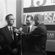 24 Fiberglas Employees Receive Long Service Pins